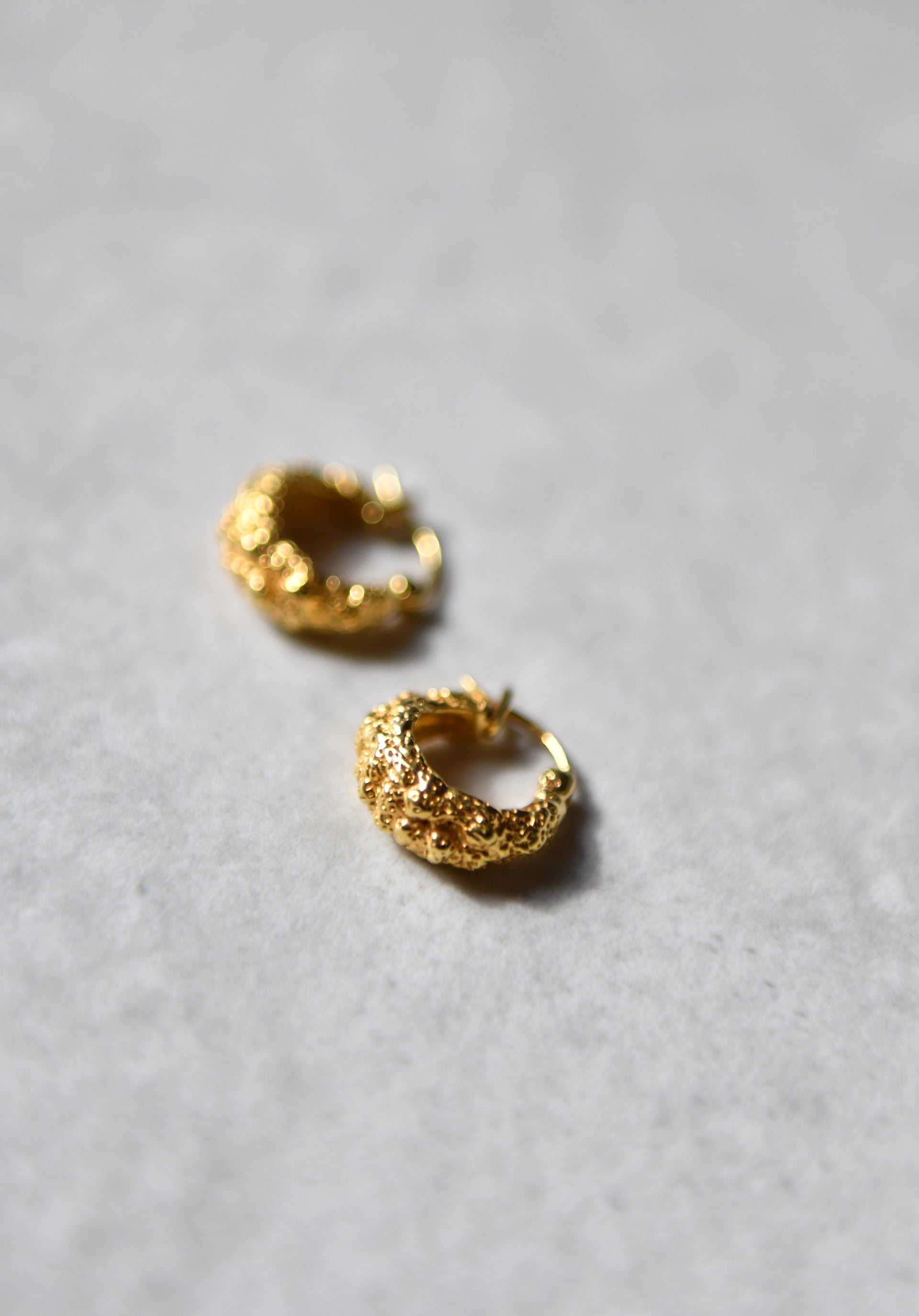 Organic coral mini earrings