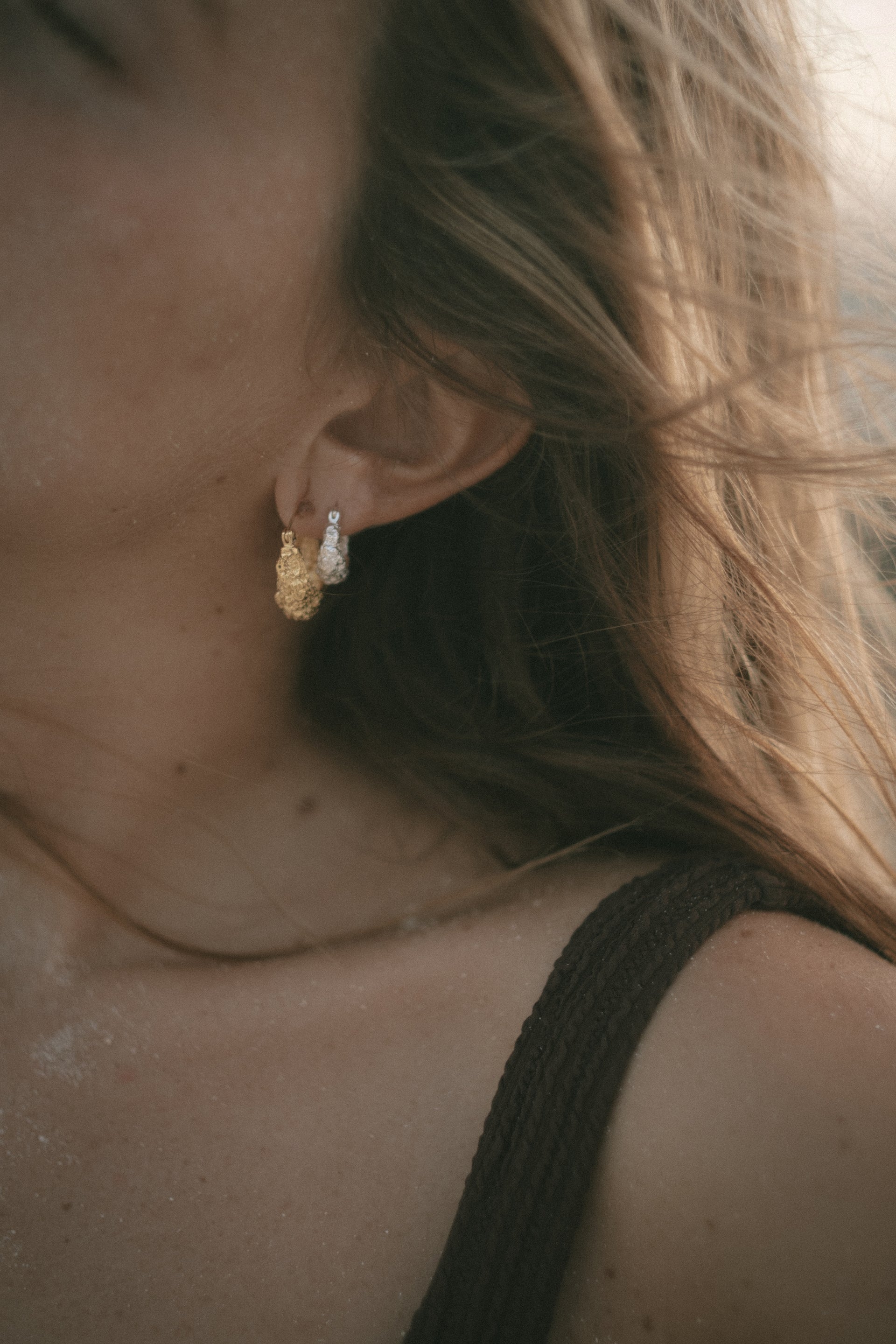 Organic coral mini earrings